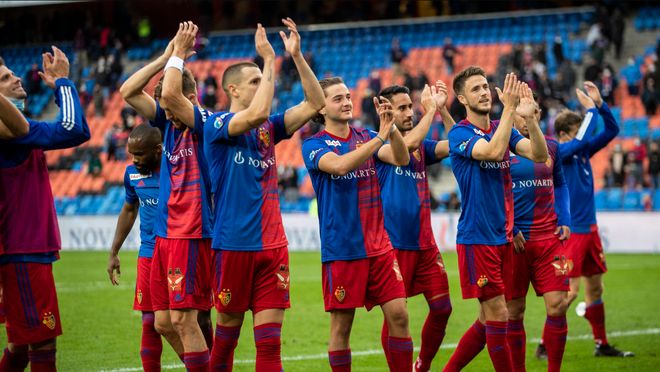 屡创佳绩 屡创佳绩