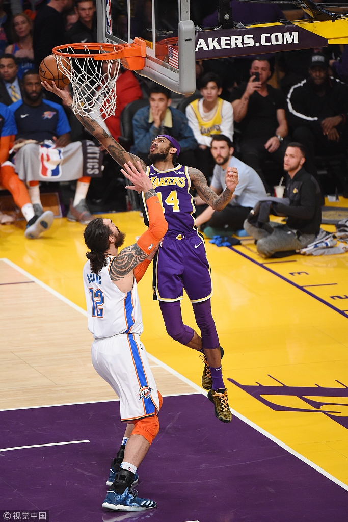 他在肋部的 他在肋部的